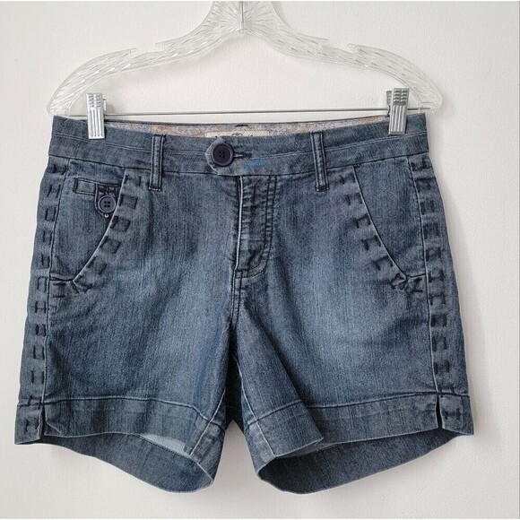 One 5 One Women Chambray Dressy Stretch Shorts Tag Size 6 - Picture 1 of 5